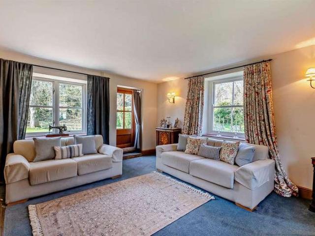 House for sale in Stanford On Avon, Leicestershire