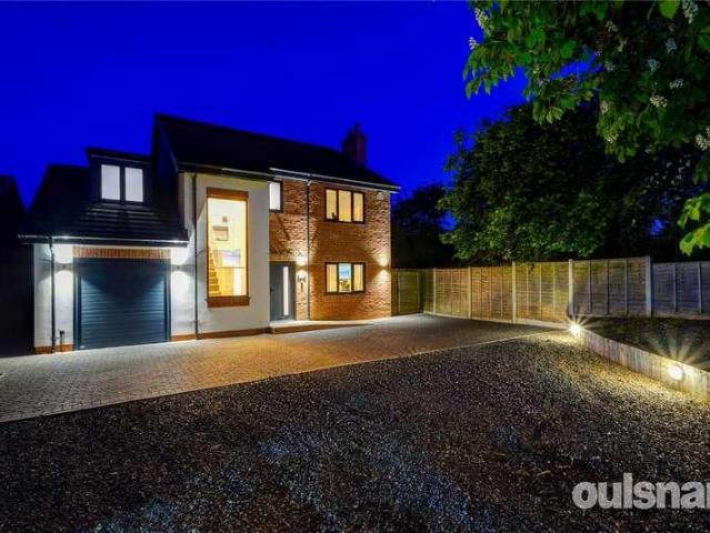 House for sale in Copcut, Crookhill