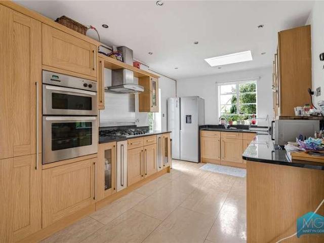 House for sale in Hampstead Garden Suburb, Greater London