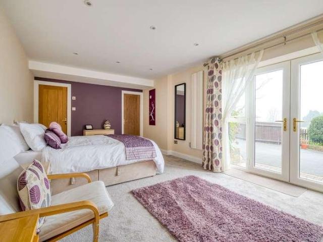 House for sale in Castle Cary, Somerset