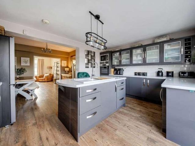 House for sale in Kingswood, South Gloucestershire