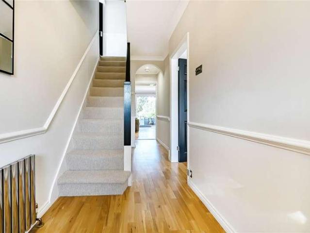 House for sale in Oakwood, Greater London