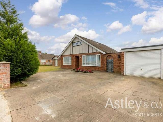 House for sale in Crostwick, Norfolk