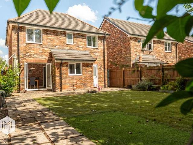 House for sale in The Haulgh, Lee Bank