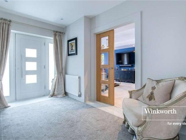 House for sale in Tricketts Cross, Ferndown