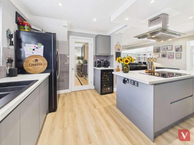 House for sale in Luton, Bramingham Park