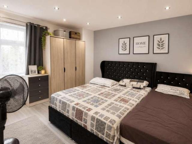 House for sale in Alperton, Greater London