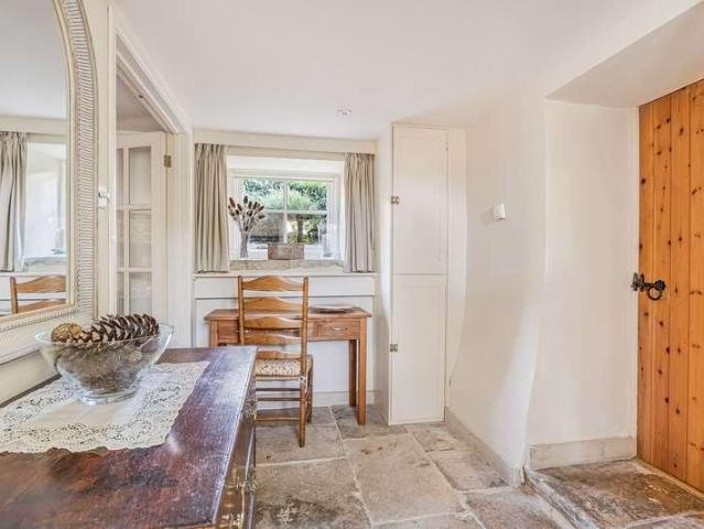 House for sale in Avening, Cotswold