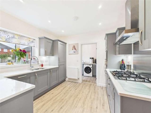 House for sale in Warndon, Worcestershire