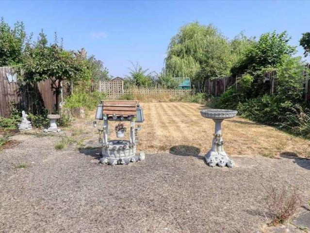 House for sale in Dale Hill, Essex