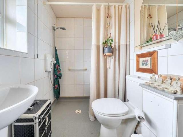 House for sale in Dunstable, Central Bedfordshire