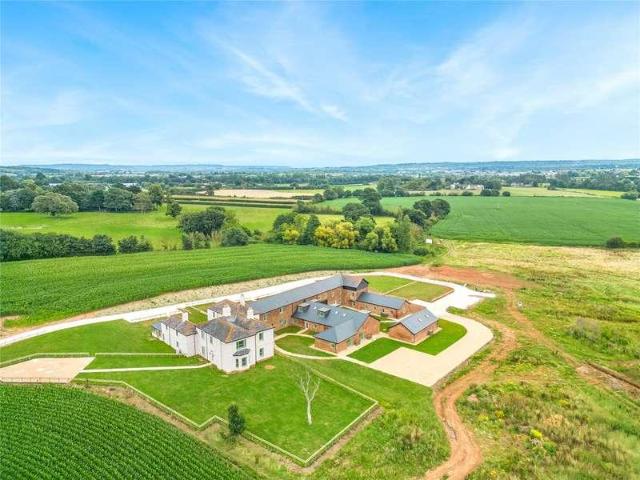 House for sale in West Clyst, Budlake