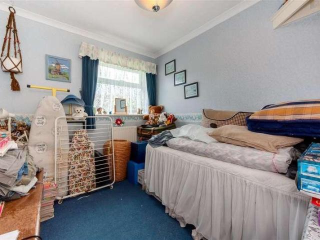 House for sale in Littlecote, West Sussex