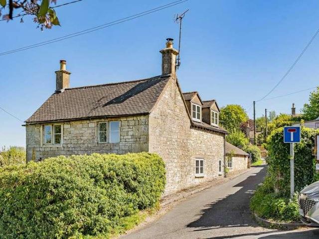 House for sale in Eastcombe, School House