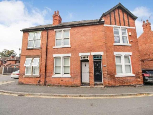 House for sale in Dunkirk, City of Nottingham