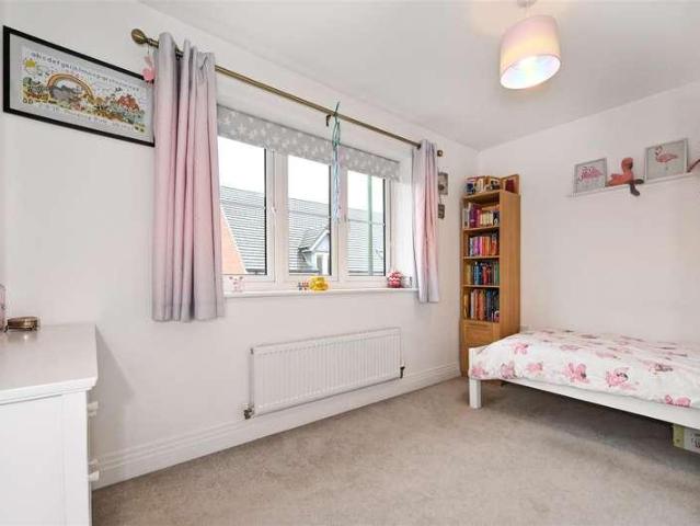House for sale in Littlecote, West Sussex