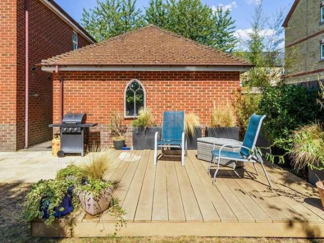 House for sale in West Ewell, Epsom