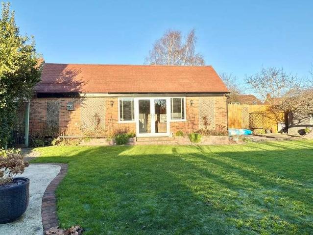 House for sale in Tewkesbury, Twyning