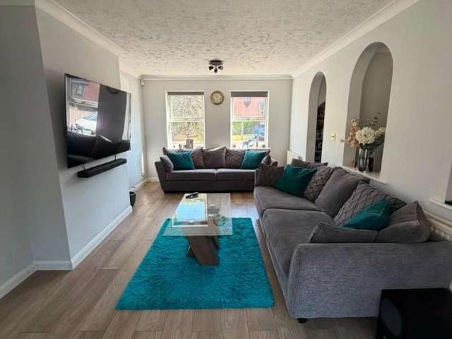 House for sale in Bradwell Common, Milton Keynes
