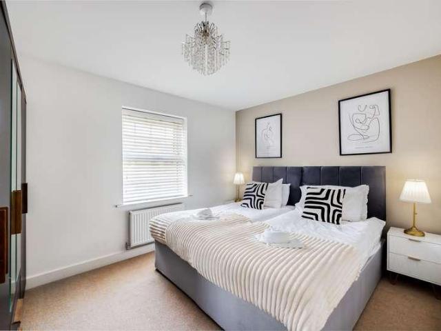 House for sale in Old Wolverton, Milton Keynes