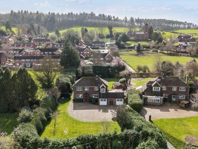 House for sale in Albury, Westborough