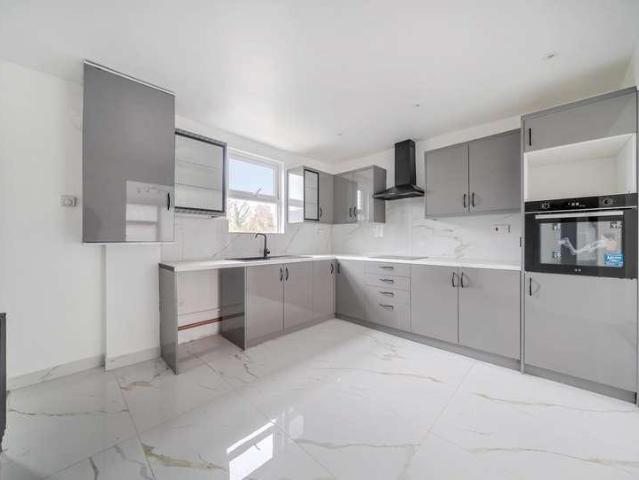House for sale in School House, Gloucestershire