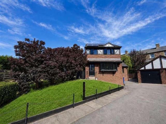 House for sale in Staincross, South Yorkshire