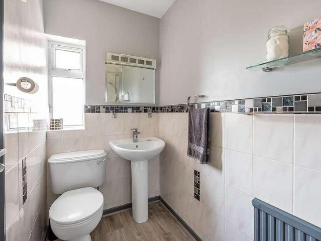 House for sale in Romford, Tunbridge Wells
