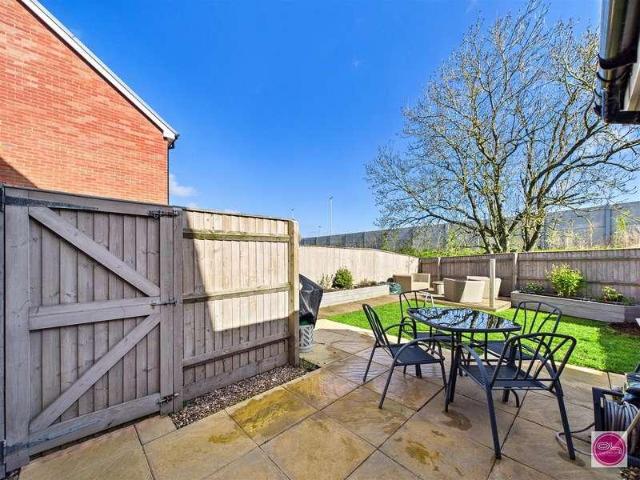 House for sale in Egginton, East Midlands
