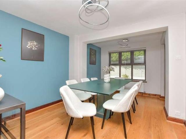 House for sale in Bluebell Hill, Tonbridge and Malling
