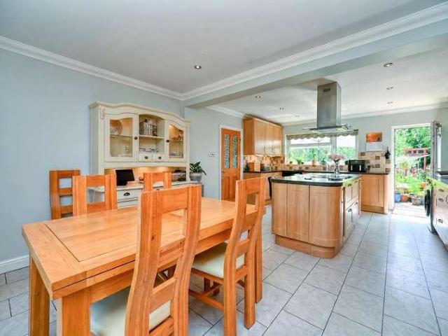 House for sale in Berrick Salome, Oxfordshire