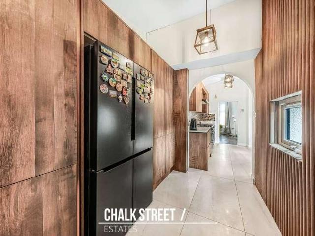 House for sale in Emerson Park, Greater London