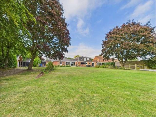 House for sale in Beeford