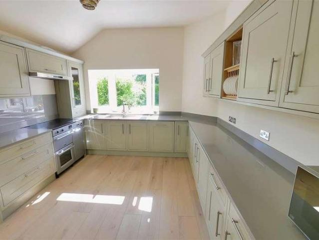 House for sale in West Worthing, Worthing