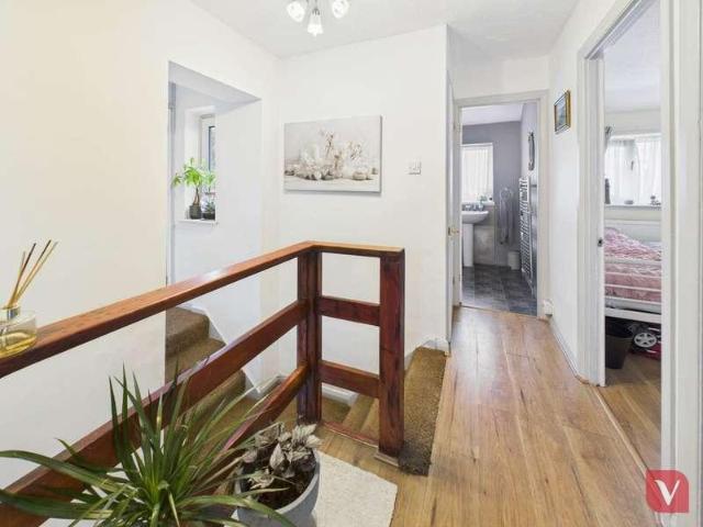 House for sale in Leagrave, Luton