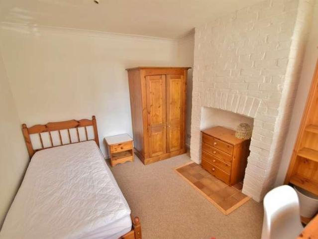 House for sale in Fulflood, Hampshire