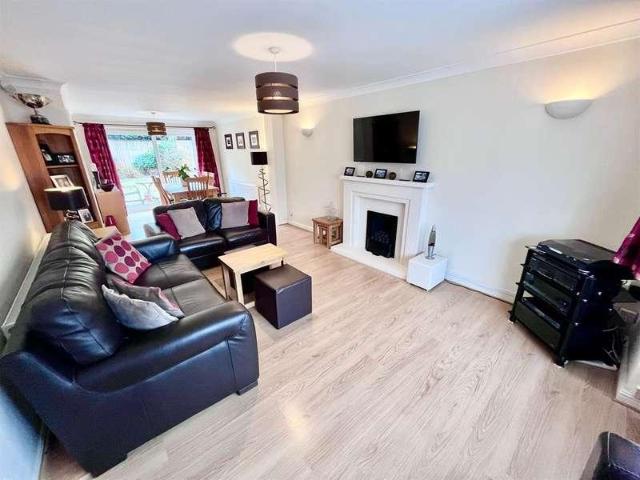 House for sale in Poets Estate, Newport Pagnell
