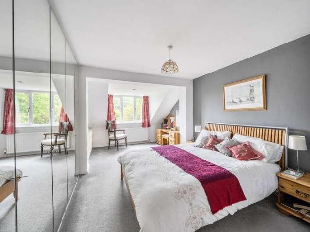 House for sale in Berrick Salome, Oxfordshire