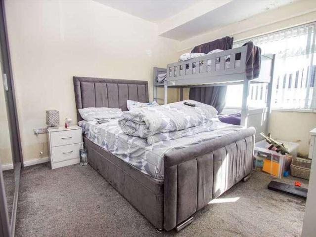 House for sale in Slough, Cippenham