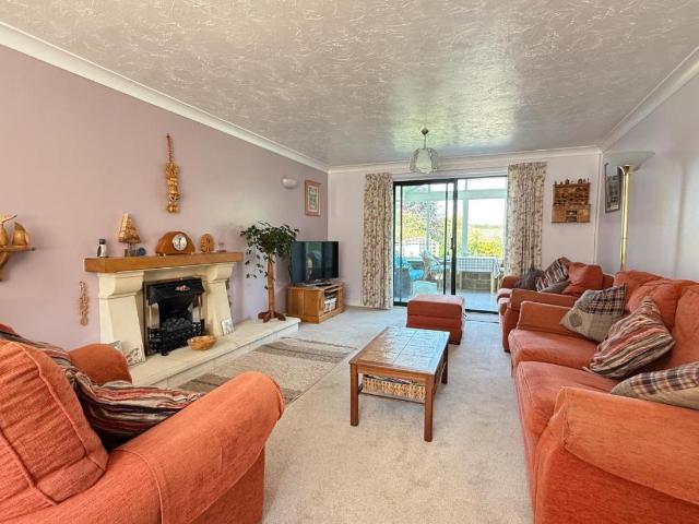 House for sale in Stonehouse, Leonard Stanley