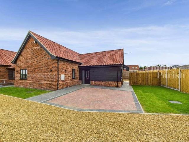 House for sale in Winfarthing, South Norfolk