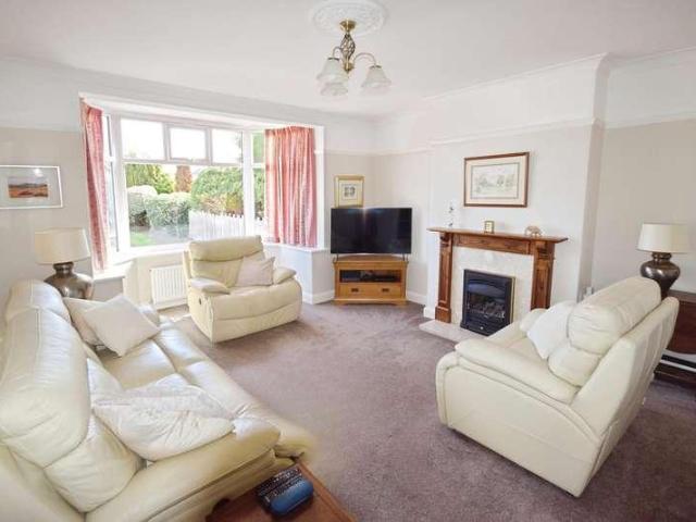 House for sale in Seacroft, East Lindsey