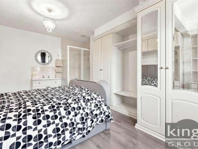 House for sale in Greater London