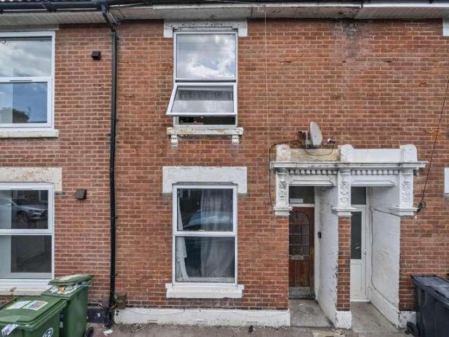 House for sale in Fratton, City Of Portsmouth
