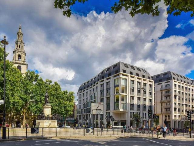 House for sale in St Clement Danes, Greater London