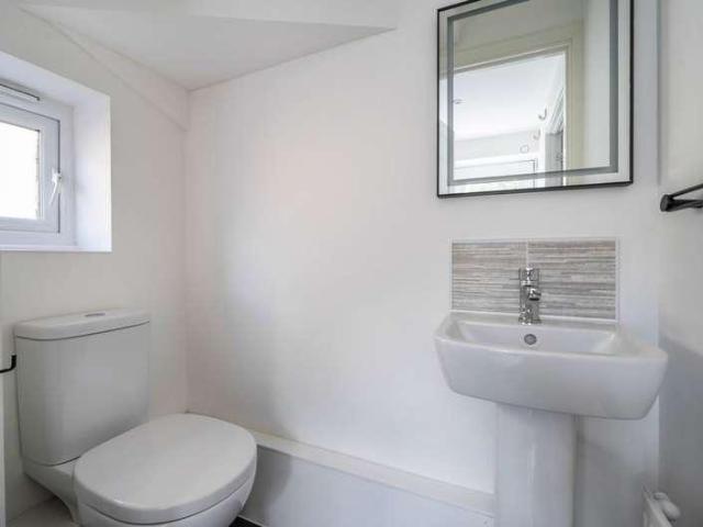 House for sale in Oakley, Golden Valley