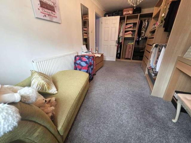 House for sale in Cadoxton, Barry