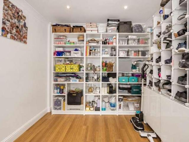 House for sale in Greater London