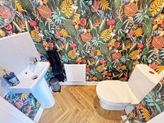 House for sale in Cakemoor, West Midlands