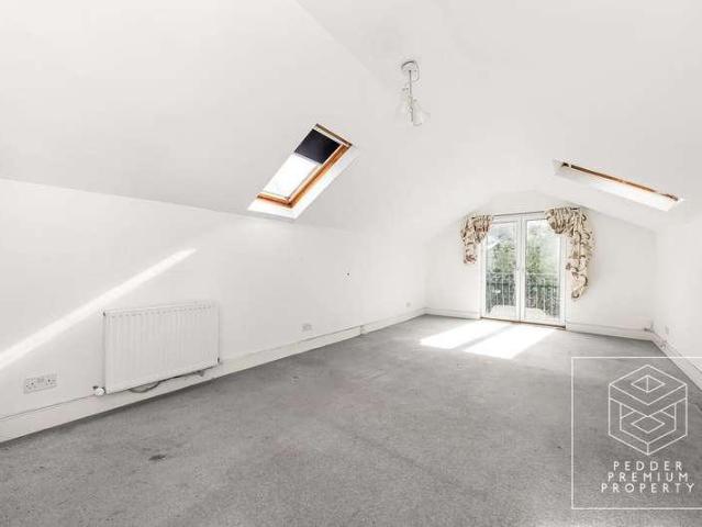 House for sale in London Borough of Southwark, Greater London